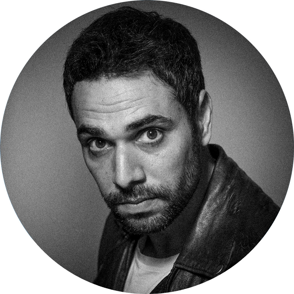 Help help: com demanar ajudesi no morir en l’intent Carlos Amador (La Negra produce S.L.)